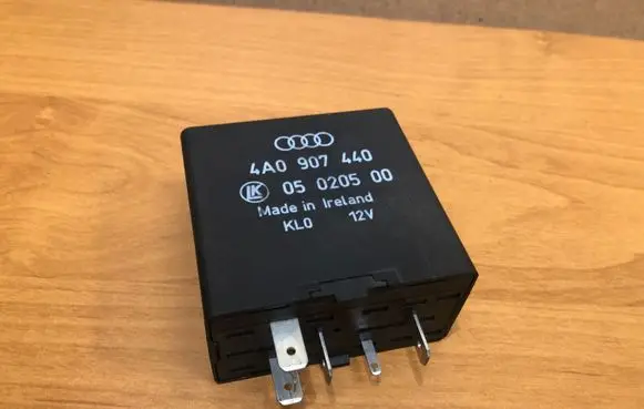 Audi A3 S3 8L Other relay 4A0907440