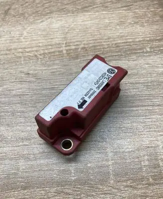 Volkswagen Golf IV Airbag deployment crash/impact sensor 1J0909606D