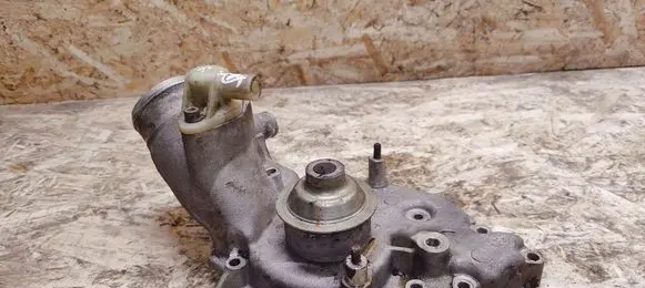 Porsche 944 Water pump 9441061243R