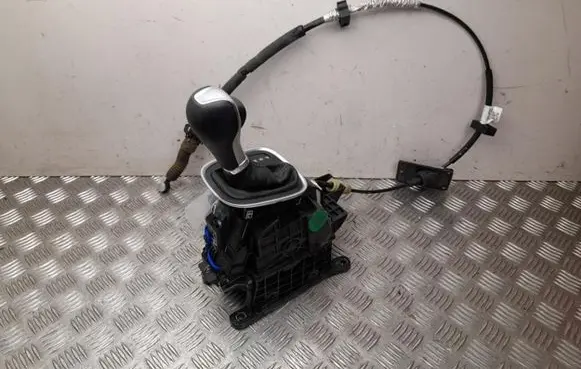 Jeep Compass Gear shifter/selector 0060951440
