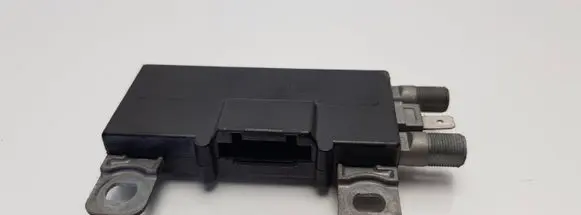 Mercedes-Benz E W210 Antenna control unit 2108200789