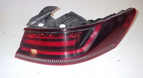 Volkswagen Arteon Rear/tail lights 3G8945208C