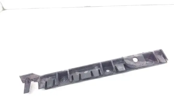 BMW 1 E81 E87 Fender mounting bracket 7118159 51777118159