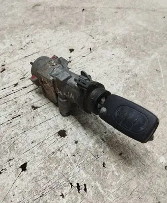 Audi A4 S4 B6 8E 8H Ignition lock 4B0905851F