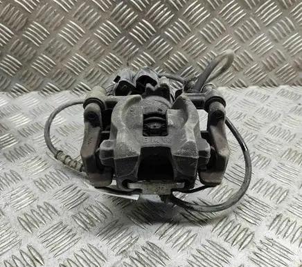 BMW 2 F45 Rear brake caliper 6883032 6883034