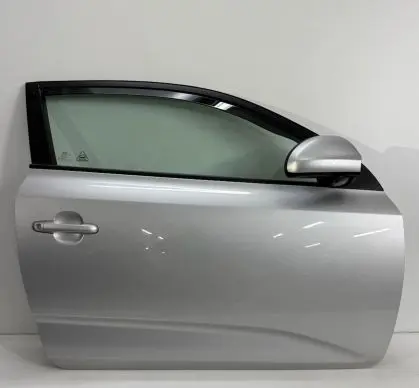 KIA Pro Cee'd I Front door