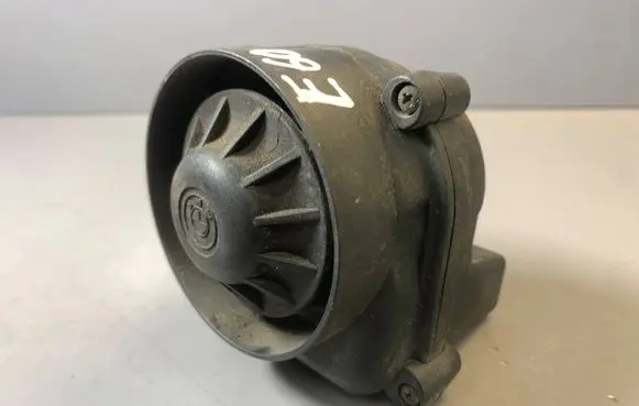 BMW 5 E60 E61 Alarm system siren 6942429