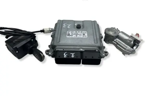 Mercedes-Benz CLS C219 Engine ECU kit and lock set A6421509779 0281012782 2115452308
