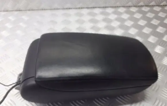 Audi A6 S6 C6 4F Rear seat armrest 