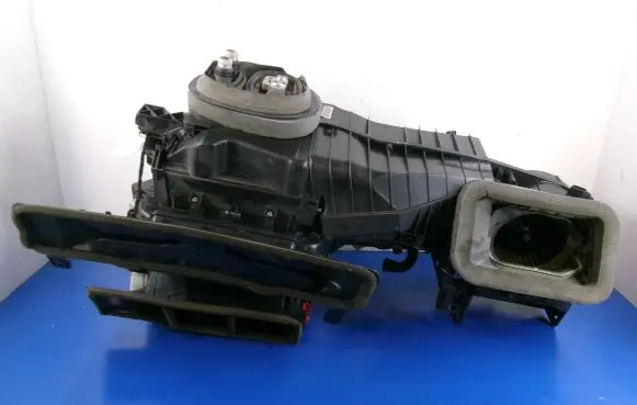 Volkswagen Golf IV Interior heater climate box assembly 