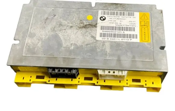 BMW 7 E65 E66 Airbag control unit/module 6933021 65776933021 037078076