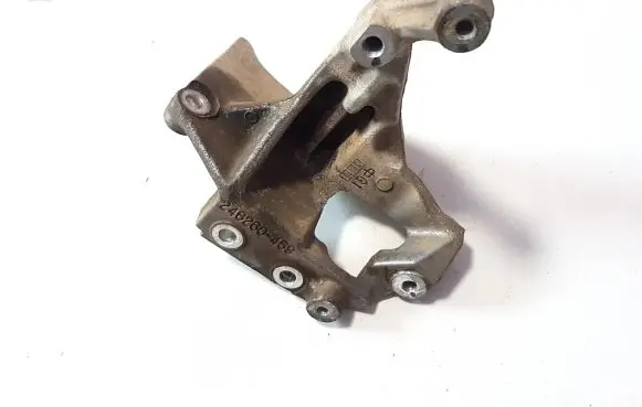 Toyota Land Cruiser (J120) Engine mounting bracket 246260459