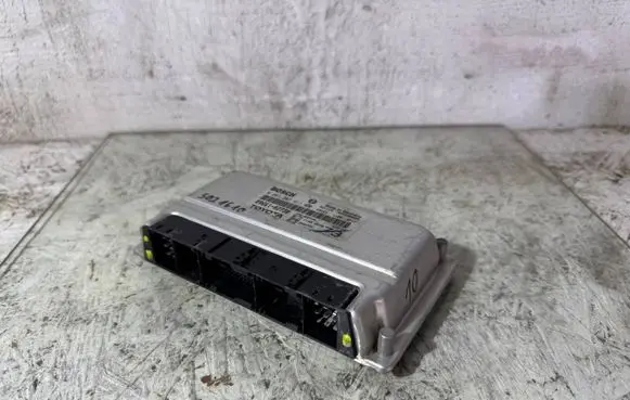 Toyota Corolla E120 E130 Engine control unit/module 0261207411 1039S00609 8966102730