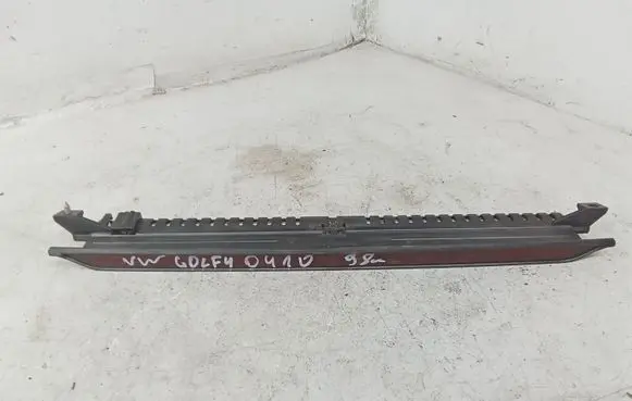 Volkswagen Golf IV Third/center stoplight 1J6945097C