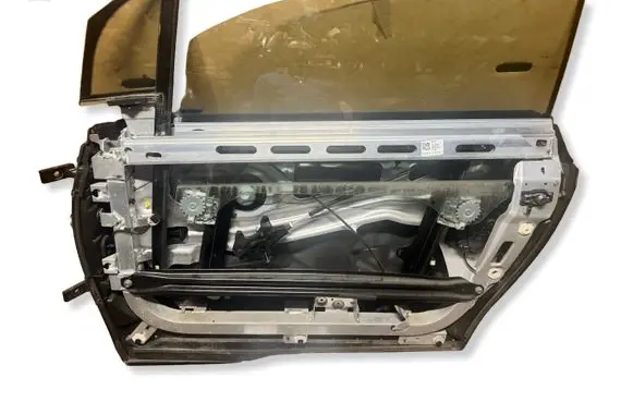 BMW i3 Front door 7369329