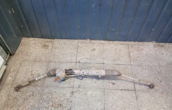 Citroen C4 Grand Picasso Steering rack 682000084