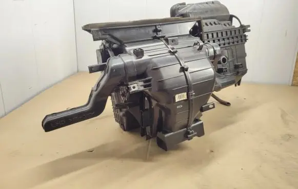 Interior heater climate box assembly