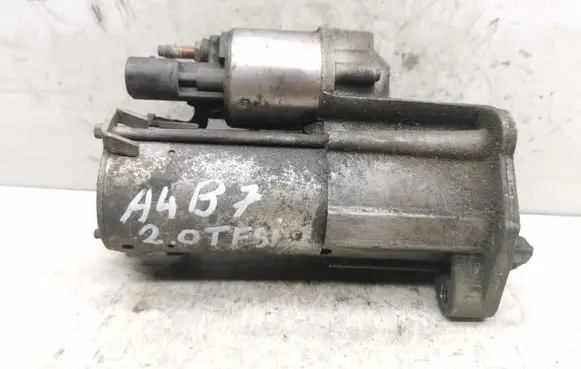 Audi A4 S4 B7 8E 8H Starter motor 06D911023A