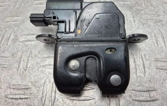 Renault Megane III Tailgate/trunk/boot lock/catch/latch 846300003R