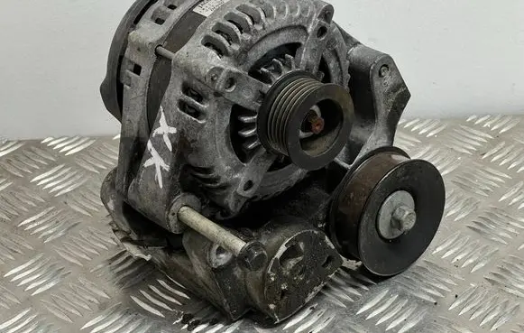 Jaguar XK - XKR Generator/alternator 8W8310300 1042105040