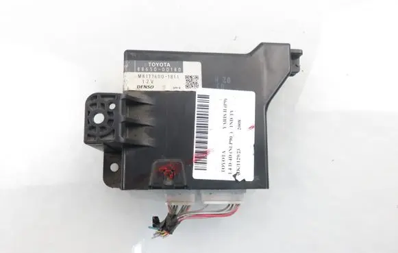 Toyota Yaris Other control units/modules 886500D180