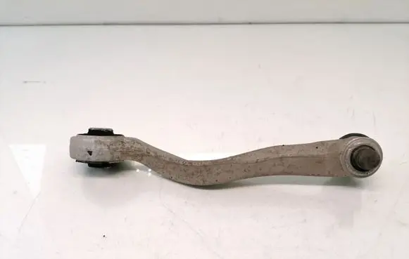 Volkswagen PASSAT B5 Front control arm