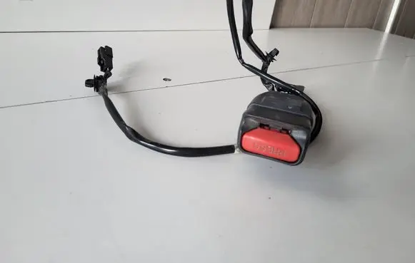 Mitsubishi ASX Front seatbelt buckle 6187695A