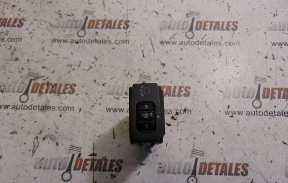 Mitsubishi Outlander Headlight level height control switch