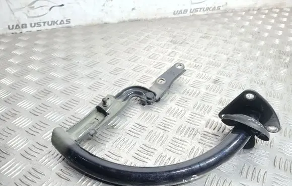Volkswagen PASSAT B7 Tailgate/trunk/boot hinge 3C5827302B
