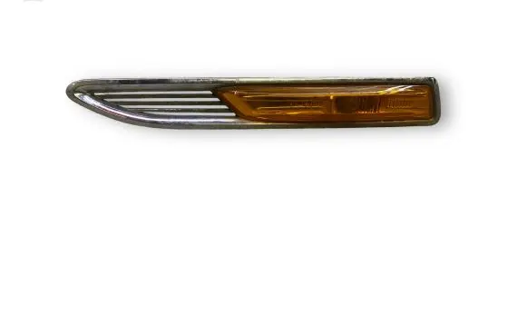 Ford Mondeo MK IV Front fender indicator light E4012119 165147