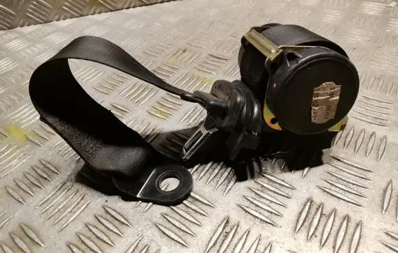 Mini One - Cooper R50 - 53 Rear seatbelt 7055962