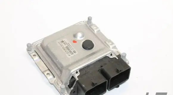 Hyundai i20 (GB IB) Engine control unit/module 0261S09906 391F203GG0