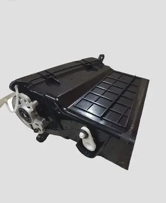 Hyundai Santa Fe Dash center air vent grill 974202B900