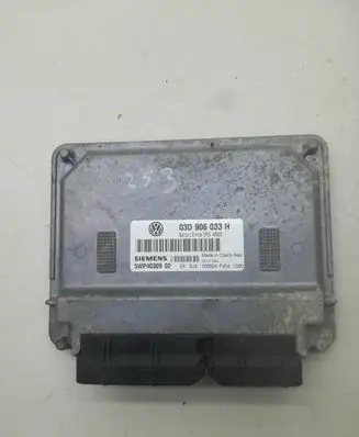 Volkswagen Fox Engine control unit/module 03D906033H