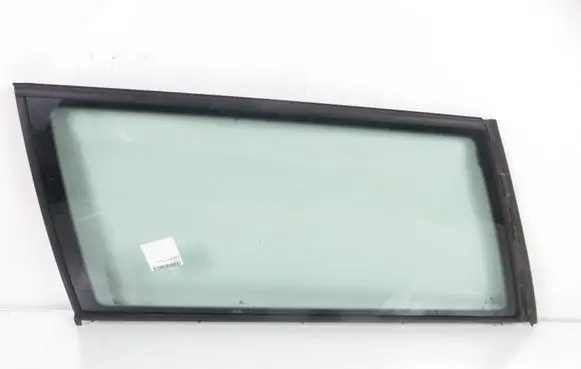 Volkswagen PASSAT B5.5 Rear side window