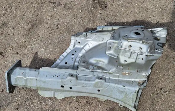 Volvo S60 Front side member 