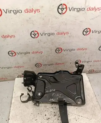 Fiat Tipo Battery tray 