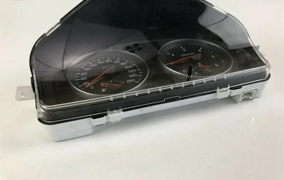 Volvo V50 Speedometer (instrument cluster) 31296228 H2166