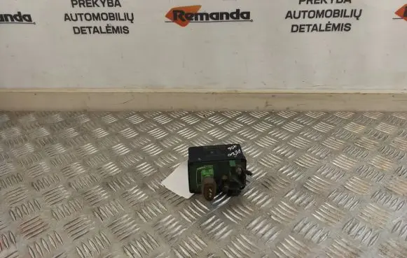 Peugeot 406 ABS relay 9619039780 598131 9639907380