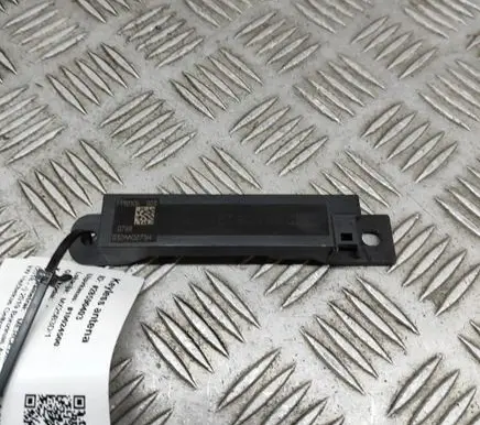 Mercedes-Benz A W177 Keyless system antenna A1679050901