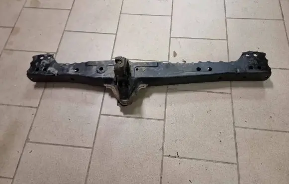 Toyota Prius+ (ZVW40) Front subframe 5710447020