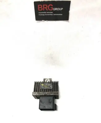 Renault Scenic II - Grand scenic II Glow plug pre-heat relay 7700115078 BED712 22257860