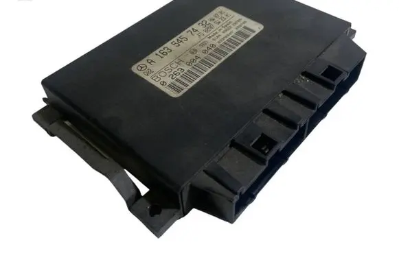 Mercedes-Benz ML W163 Parking PDC control unit/module A1635457432 033M084M 0263004040