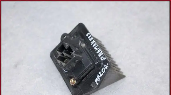 Mazda Premacy Heater blower motor/fan resistor KJ180B26R