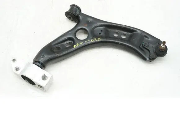 Volkswagen Golf VI Front control arm