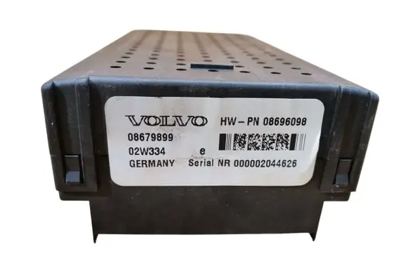 Volvo S60 Fuse module 08679899 02W334 08696098