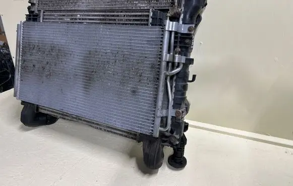 Chevrolet Captiva Radiator set 95472582 20874703 95481107