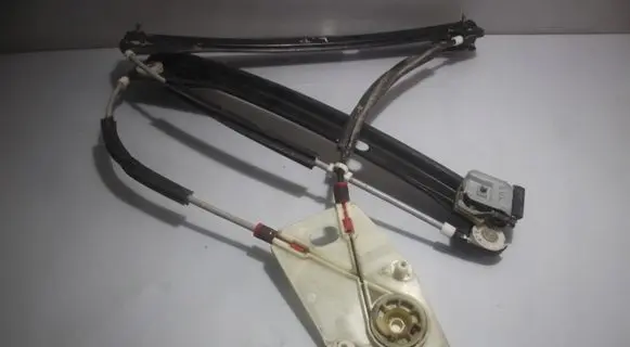 Volkswagen Polo V 6R Front window lifting mechanism without motor