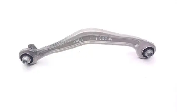 Rear control arm