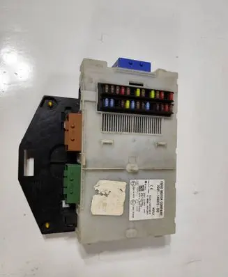 Fuse box set